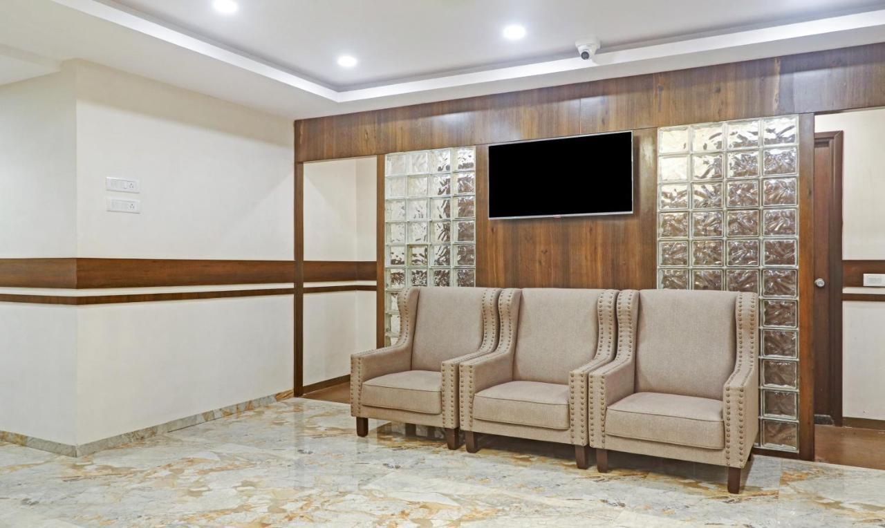 Hotel Treebo Arastu Grand Hyderabad Exterior foto